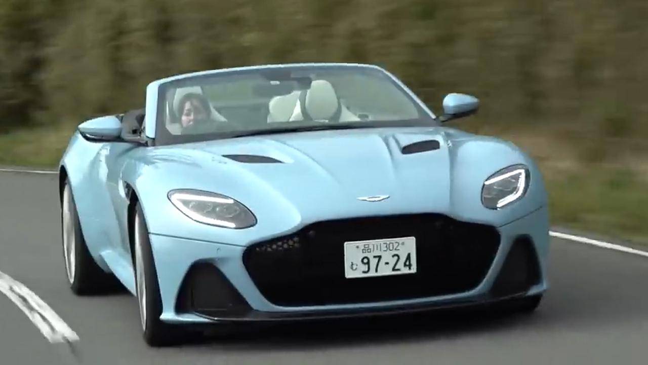 画像: 【動画】竹岡 圭のクルマdeムービー 「アストンマーティンDBS スーパーレッジェーラ ヴォランテ」（2020年6月放映） - Webモーターマガジン