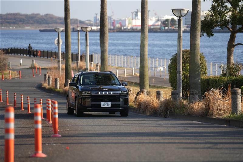 画像: 写真は18インチタイヤを装着するネッソ ヴォヤージュ。