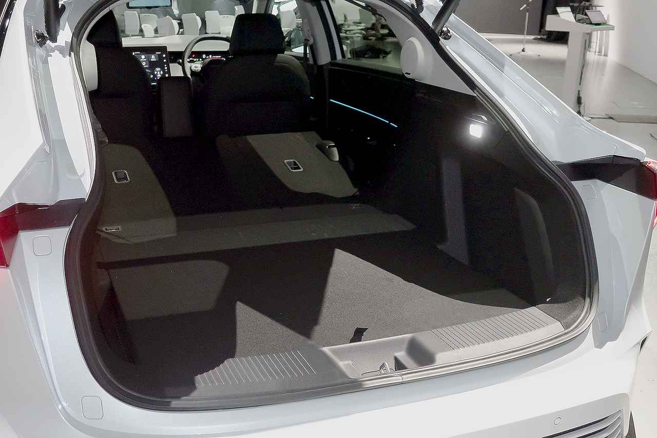 画像 : 13番目の画像 - ホンダ インサイト 写真蔵 - Webモーターマガジン