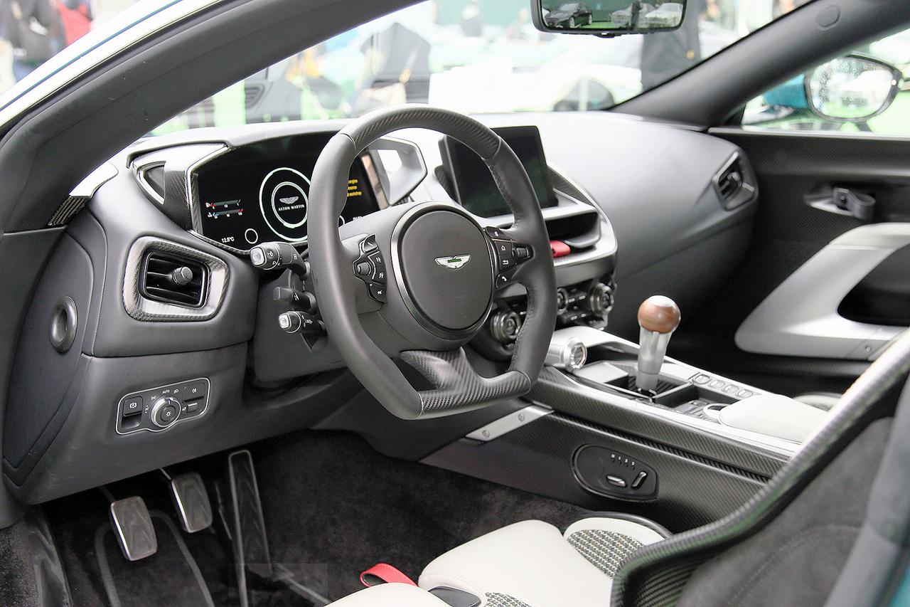 画像 : 6番目の画像 - アストンマーティン ヴァラー／ヴァリアント - Webモーターマガジン