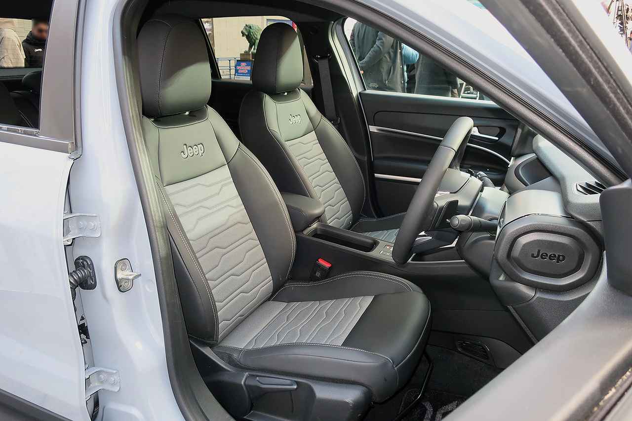 画像 : 11番目の画像 - ジープ アベンジャー 4xe ハイブリッド - Webモーターマガジン