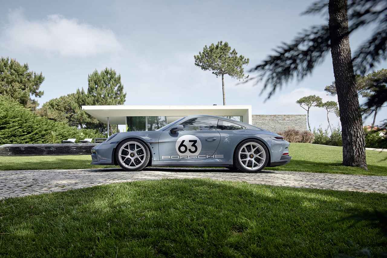 画像: ポルシェ911の還暦記念限定モデル911 S/Tに試乗。「こんなに楽しい911は他にない」【海外試乗レポート】 - Webモーターマガジン