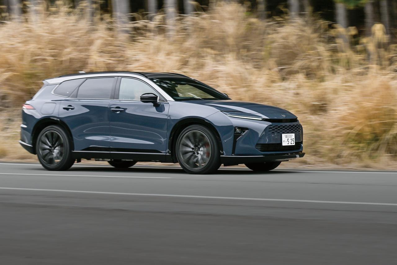 画像: クラウン エステートRS（PHEV）