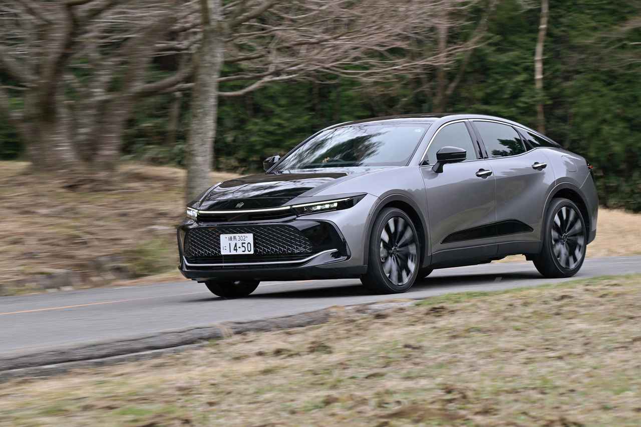 画像: クラウン クロスオーバー RS