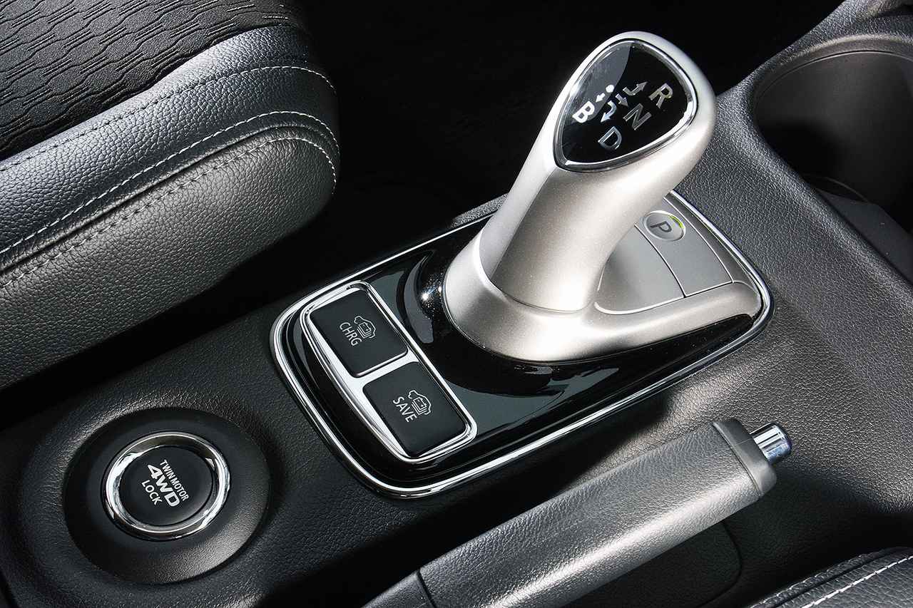 画像 : 6番目の画像 - 三菱 アウトランダーPHEV - Webモーターマガジン