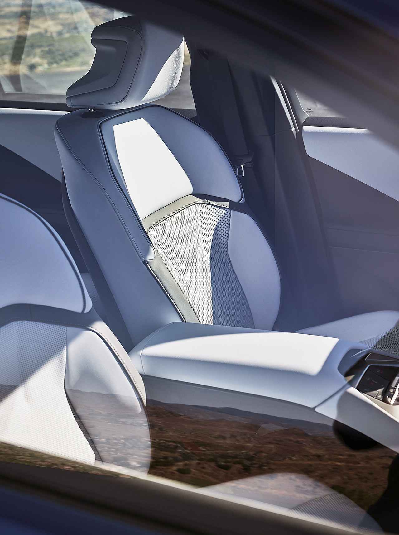 画像 : 7番目の画像 - BMW iX3 - Webモーターマガジン