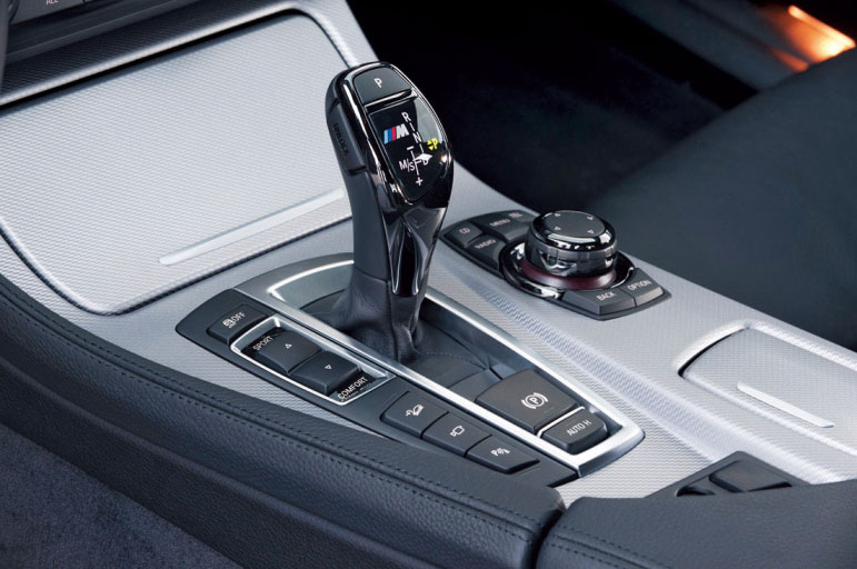 画像 : 4番目の画像 - BMW M550d xDrive - Webモーターマガジン