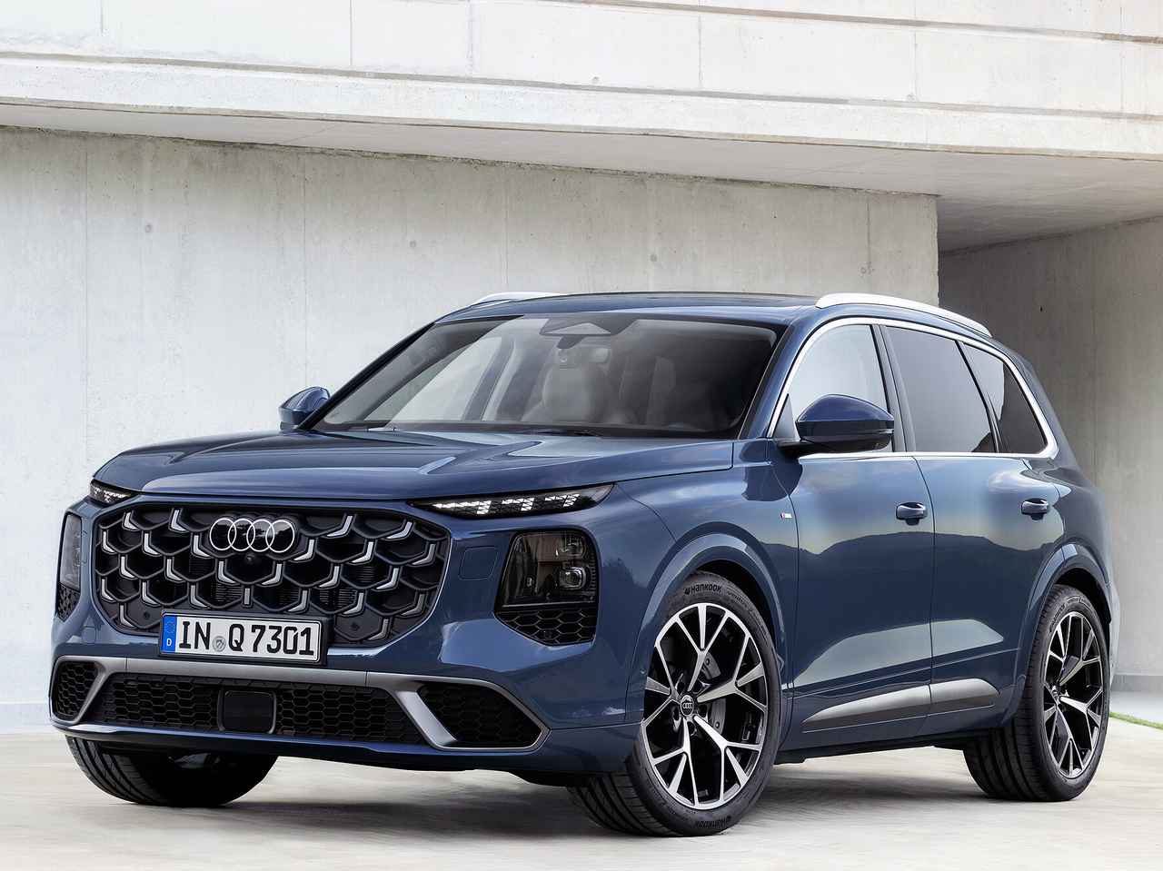 画像: アウディが第3世代となる新型「Q7」を発表。最大7人乗りも設定したプレミアムSUV - Webモーターマガジン
