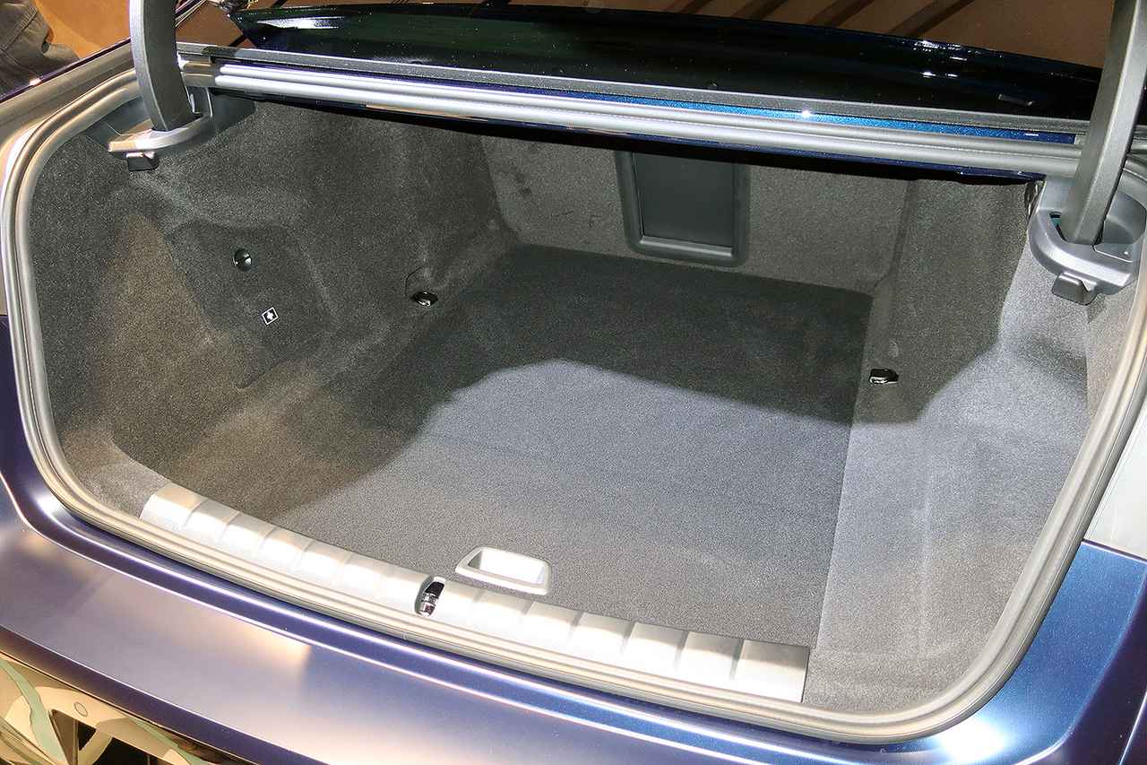 画像 : 15番目の画像 - BMW 7シリーズ 写真蔵 - Webモーターマガジン