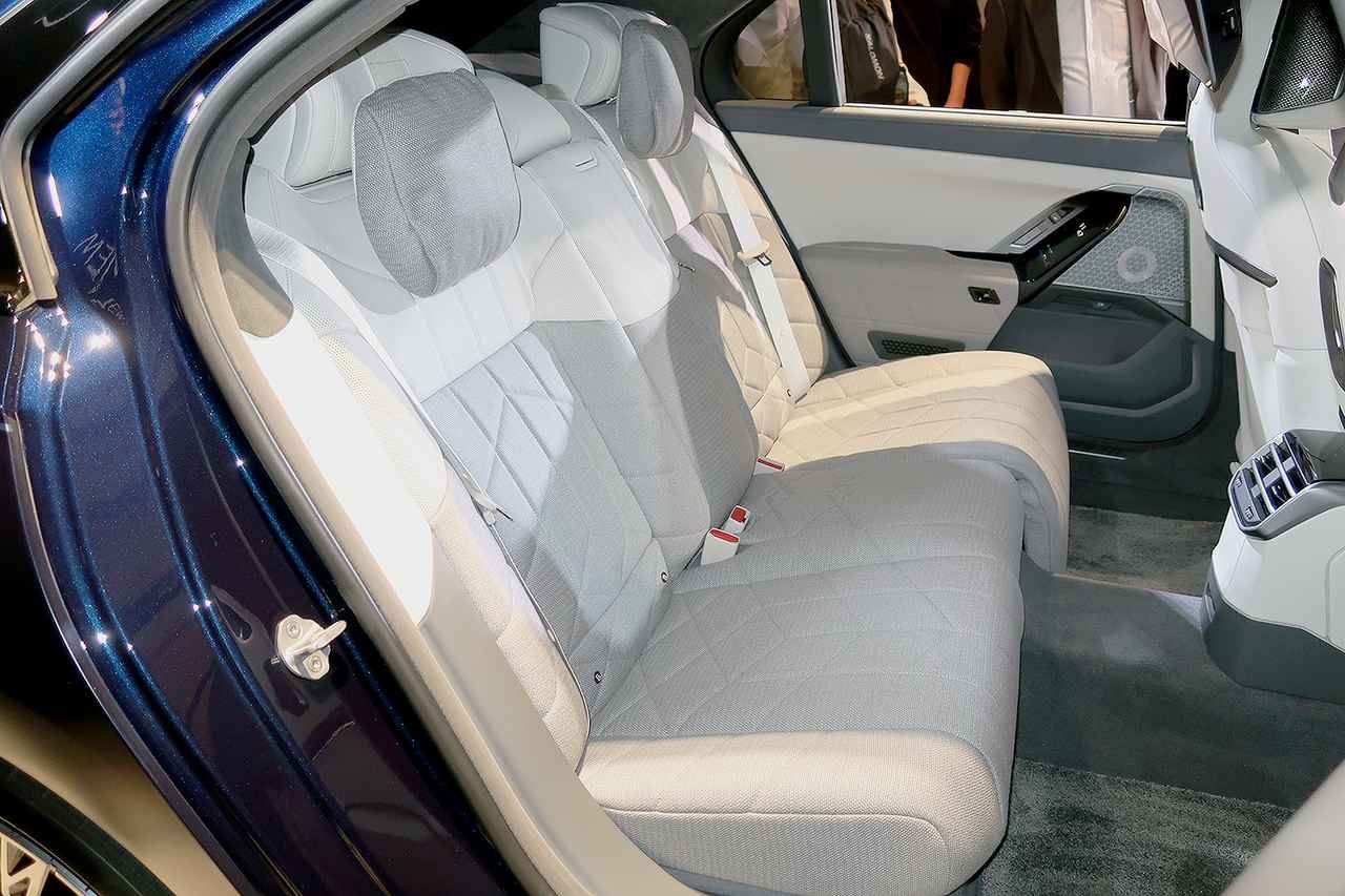 画像 : 13番目の画像 - BMW 7シリーズ 写真蔵 - Webモーターマガジン