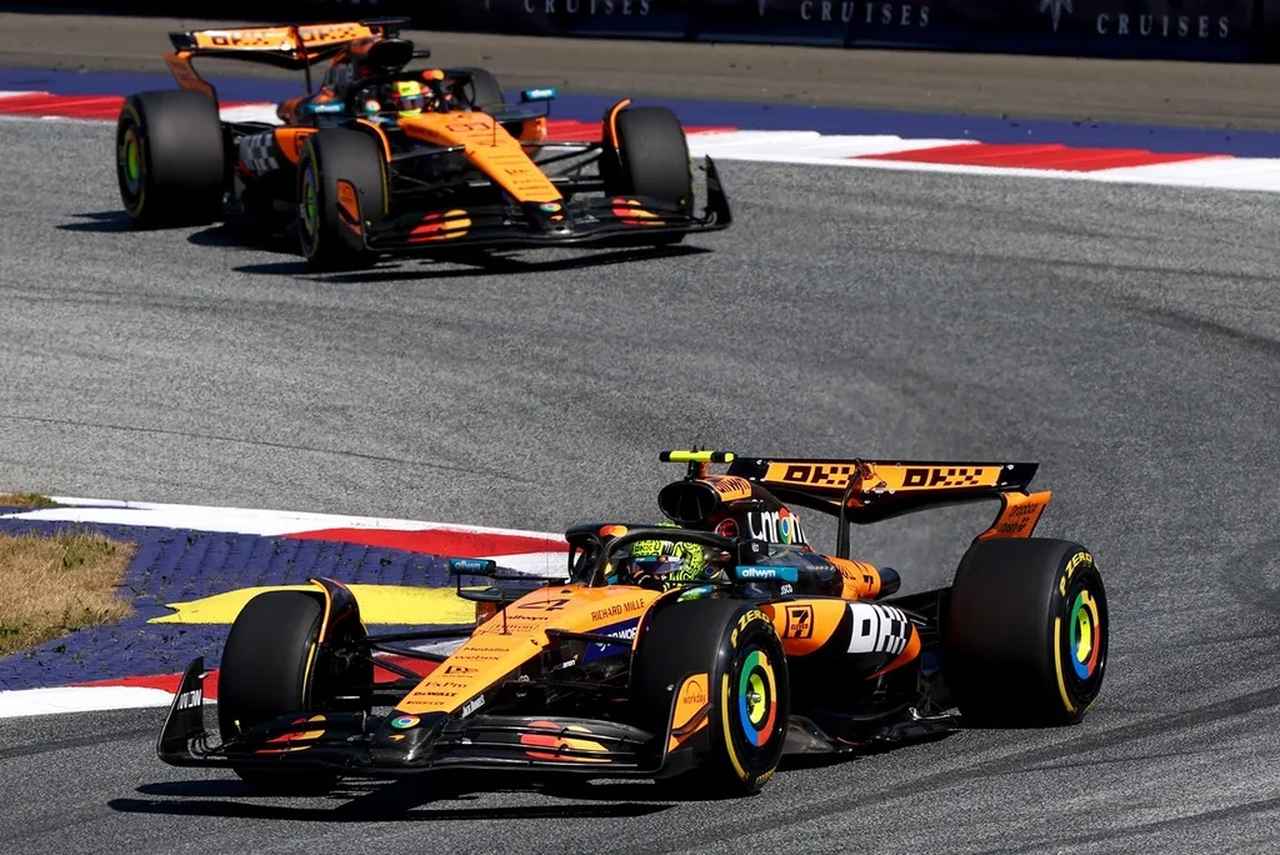 画像: 昨年のオーストリアGPではマクラーレンが1-2フィニッシュを飾った。