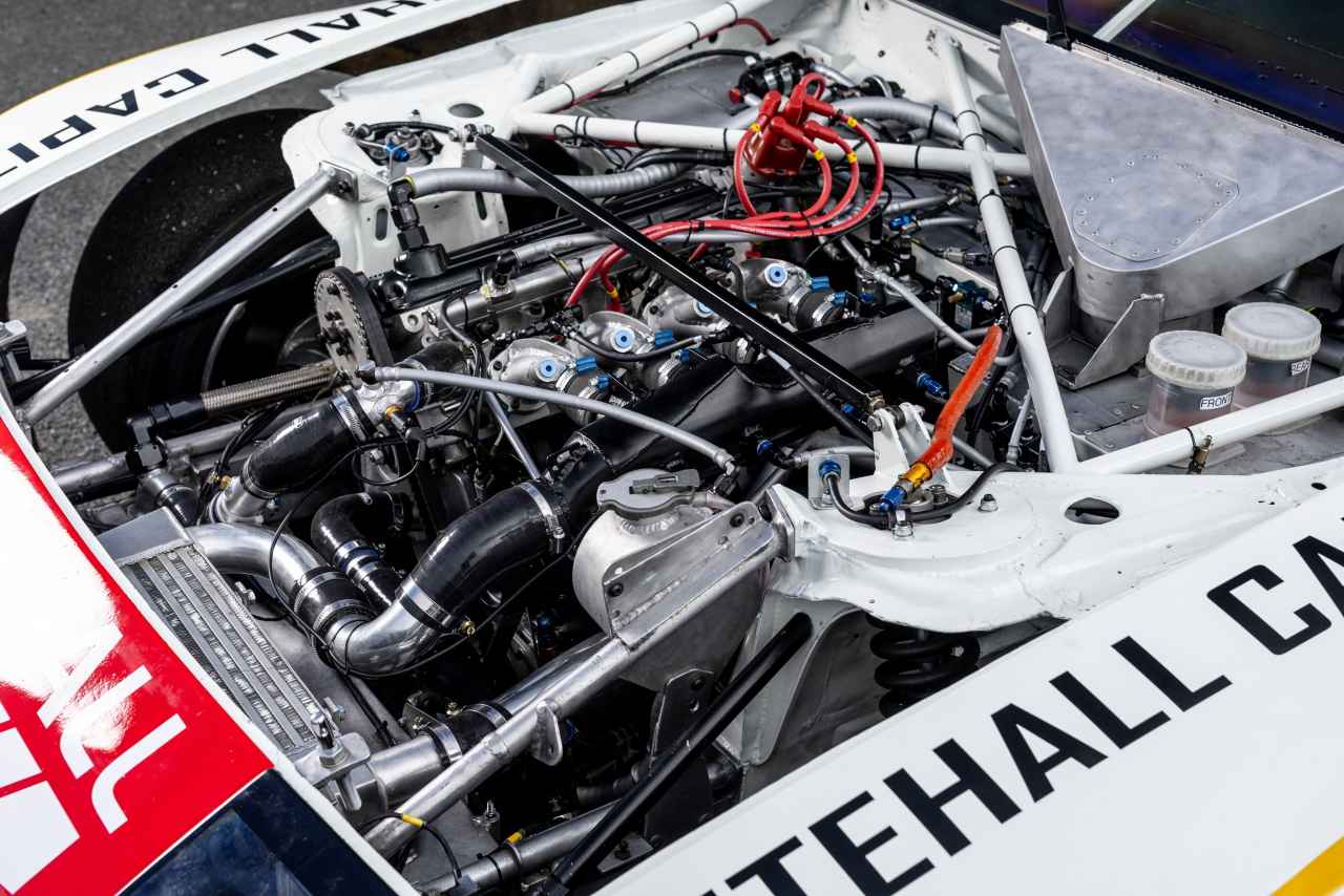 画像: VWのブロックを使いつつ、KKKタービン、機械式インジェクターを装備して2.0リッターから375馬力を発揮した4気筒SOHCエンジン（M31/70）