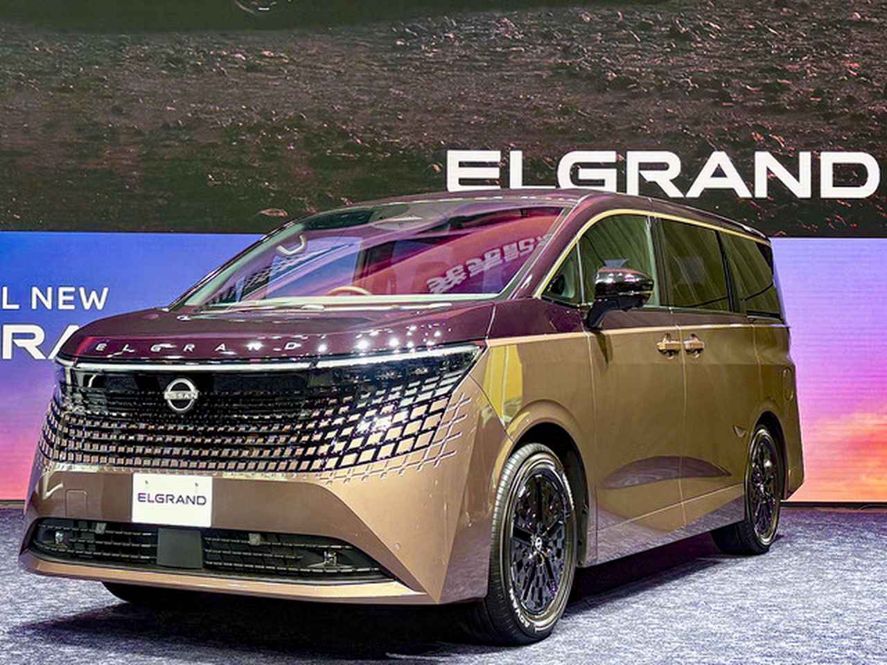 画像: 日産 が新型「エルグランド」を発表。16年ぶりに4代目にフルモデルチェンジ - Webモーターマガジン