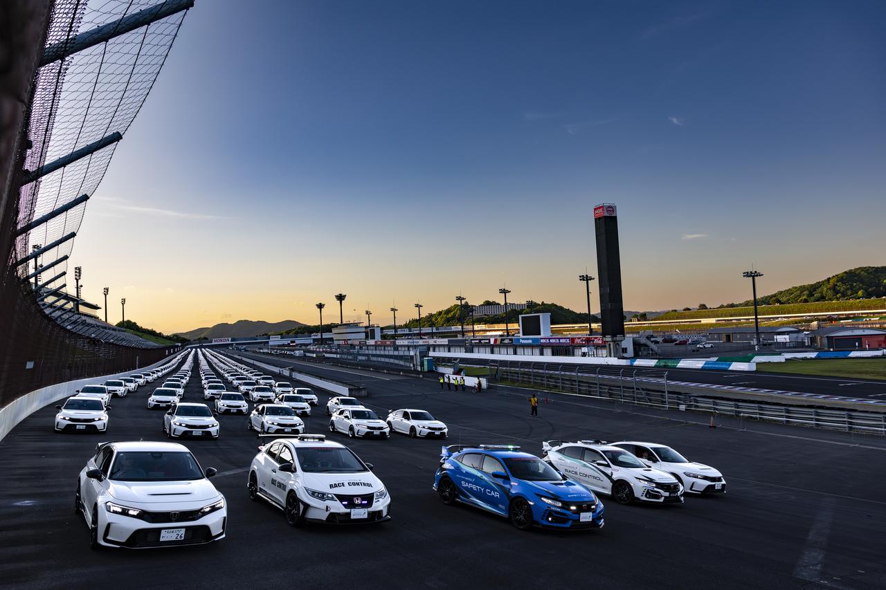 画像: 歴代タイプRがもてぎに813台集結! 「Honda All Type R World Meeting 2026」を開催 - Webモーターマガジン
