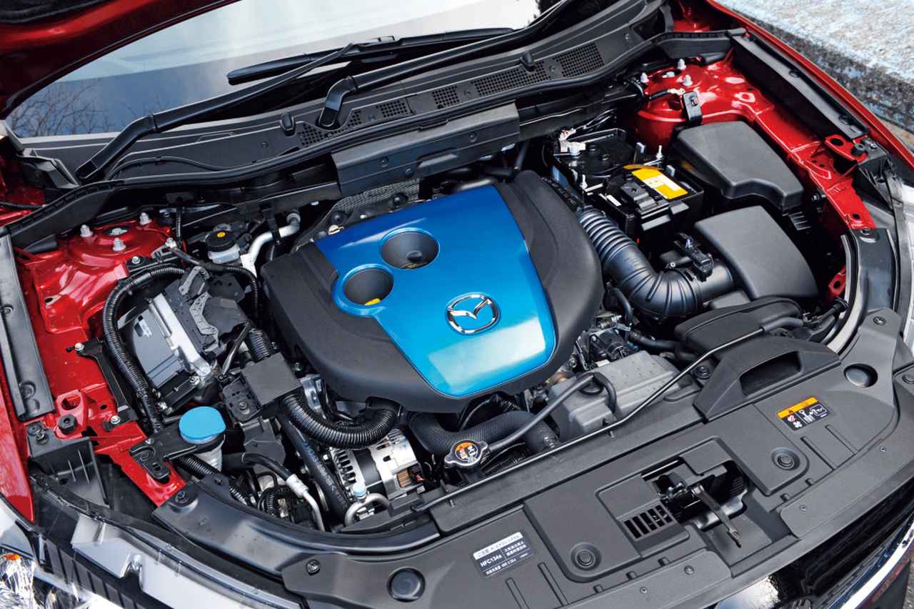 画像: SKYACTIV-D 2.2(2L直4ディーゼル)は2000rpmから最大トルク420Nmを発生。