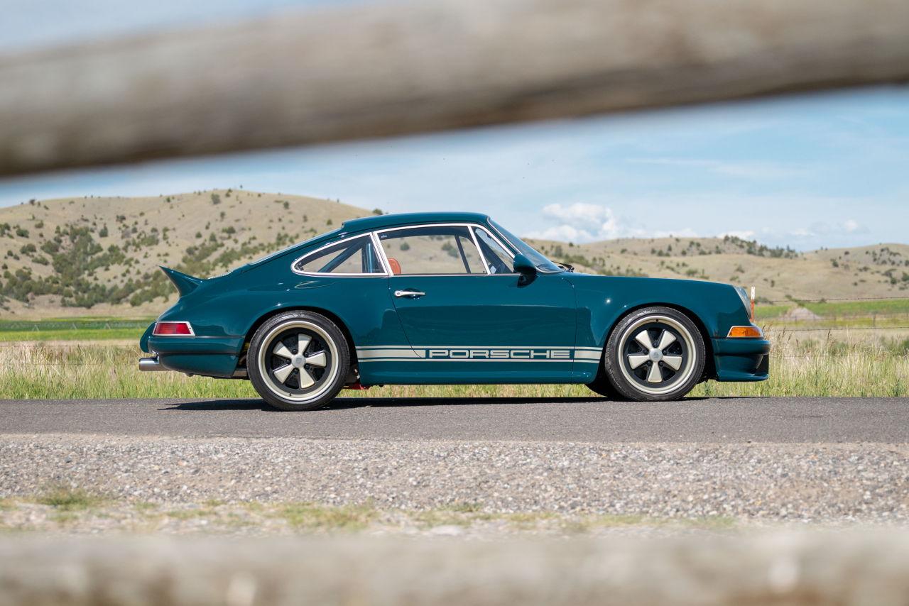 画像2: 「1億円切りは安いね」最新911GT3 RSを空冷で超える?! 英国のファクトリーで911ナローをベースに25台が製作された「ヨーロピアンRS」