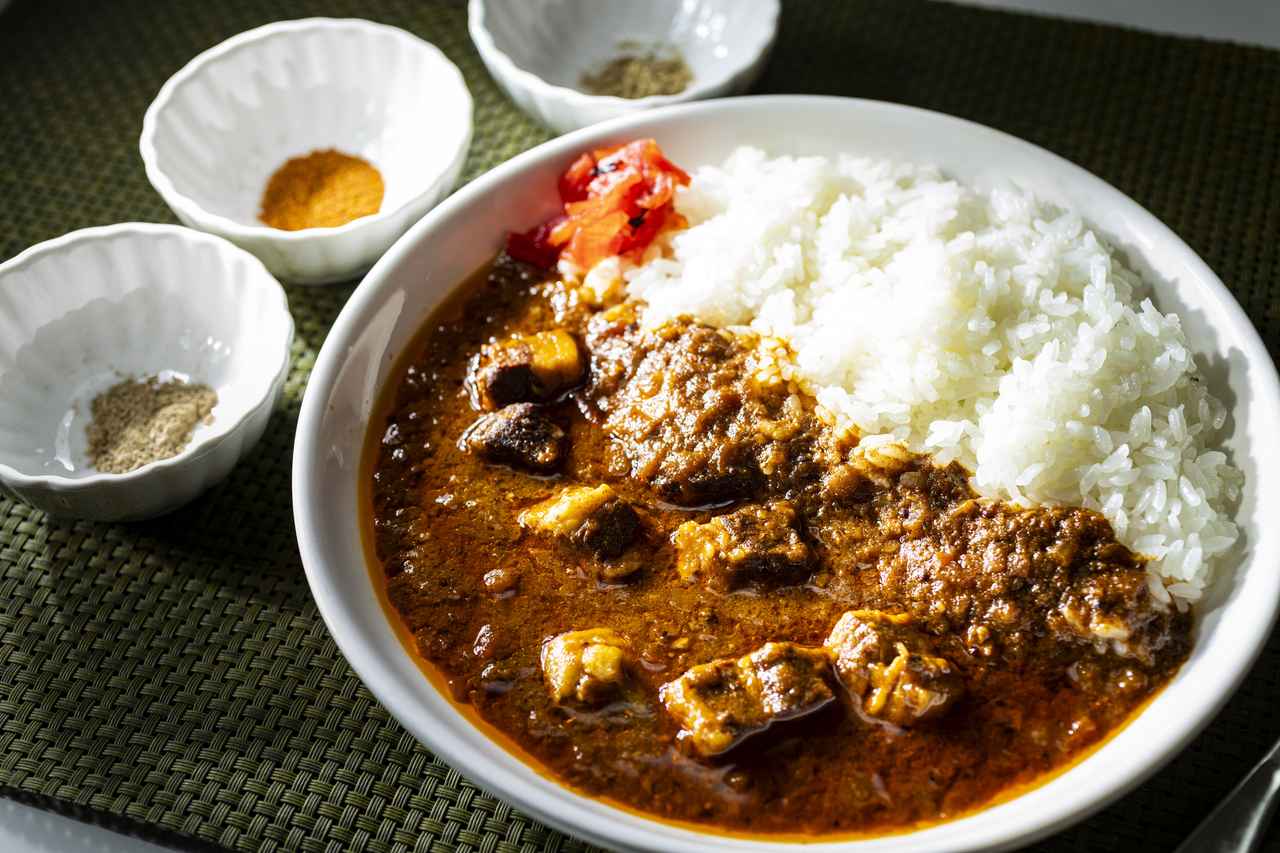 画像 : 1番目の画像 - カレーの味をつくる人 - Webモーターマガジン