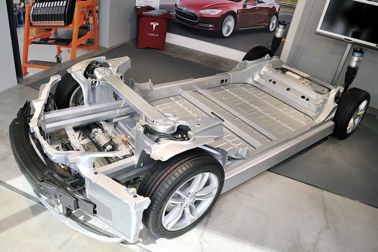 画像 : 9番目の画像 - テスラ モデルS - Webモーターマガジン