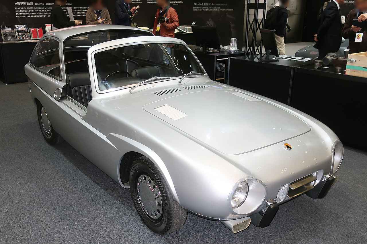 画像: トヨタ スポーツ800の原型となった、パブリカスポーツ。スライド開閉式のキャノピーが特徴的(撮影車はレプリカ)。