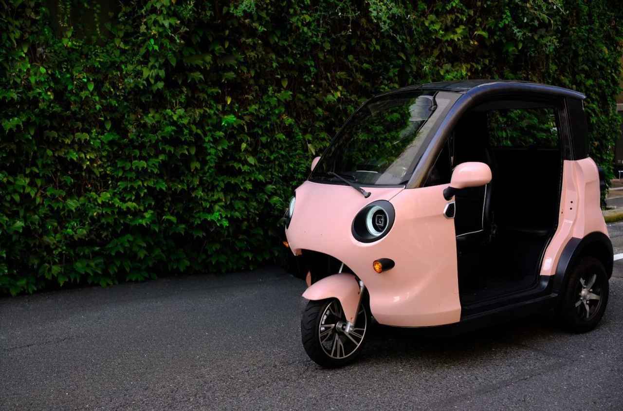 画像: 軽自動車の維持費に悩みつつ雨の日の買い出しや送迎に追われる毎日