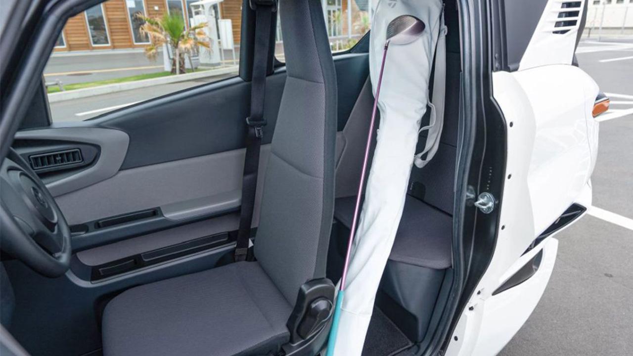 画像: バイクのように傾く新感覚。エアコン付きで快適な自分だけの三輪ミニカーEV、リーンモビリティ「Lean3」が楽しそう - Webモーターマガジン