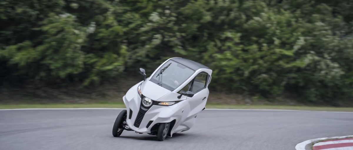 画像4: バイクの爽快さとクルマの利便性のいいとこ取り