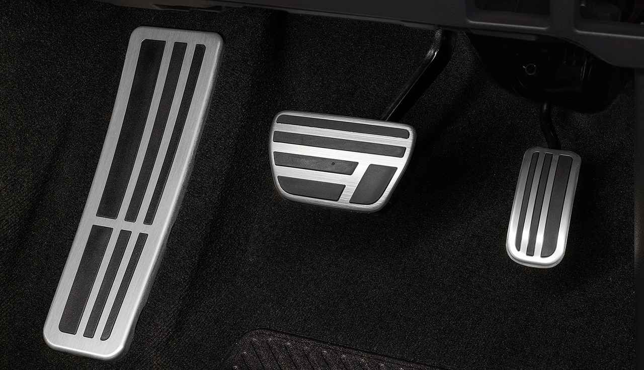 画像 : 7番目の画像 - レクサス LX 一部改良とFスポーツ追加 - Webモーターマガジン