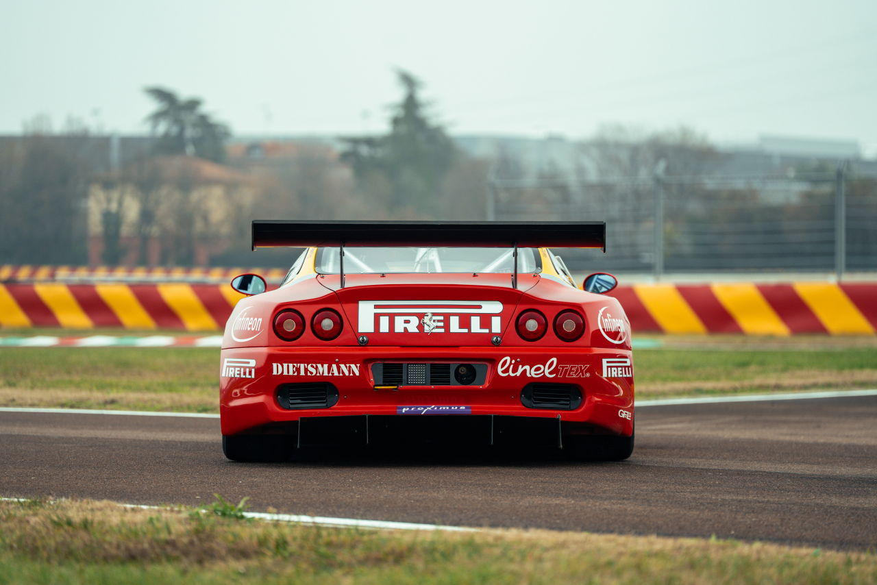 画像3: GTレース引退後のほうが活躍した!? この世にたった2台しか存在しない、3億7000万円のフェラーリ「550GTC」
