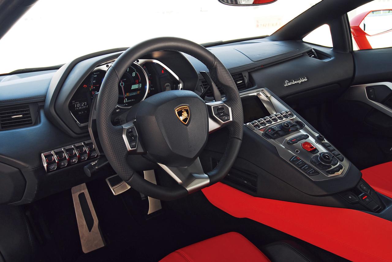 画像 : 3番目の画像 - ランボルギーニ アヴェンタドール LP700-4 - Webモーターマガジン