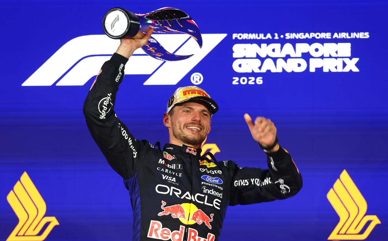 画像: フェルスタッペンは、スプリントのポールポジションとスプリント優勝に加え、決勝ポールポジションとグランプリ優勝も果たし、完璧な週末を締めくくった。