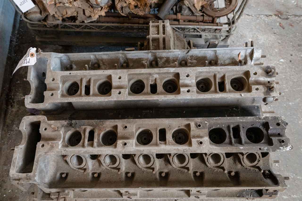 画像 : 2番目の画像 - 【画像12枚】オークションに出品されるスーパーカーのエンジン - Webモーターマガジン