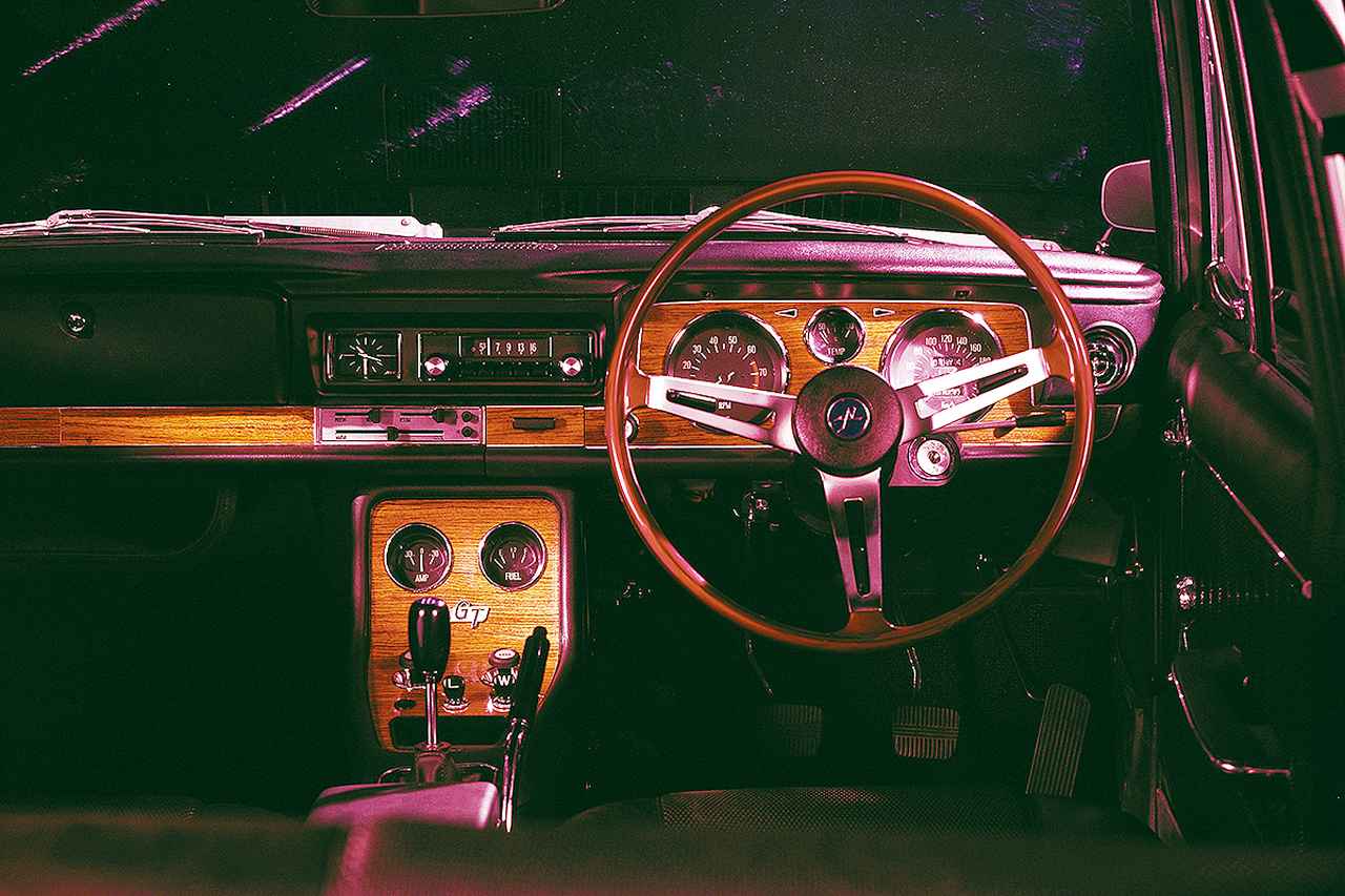 画像 : 4番目の画像 - 日産 スカイライン2000GT - Webモーターマガジン