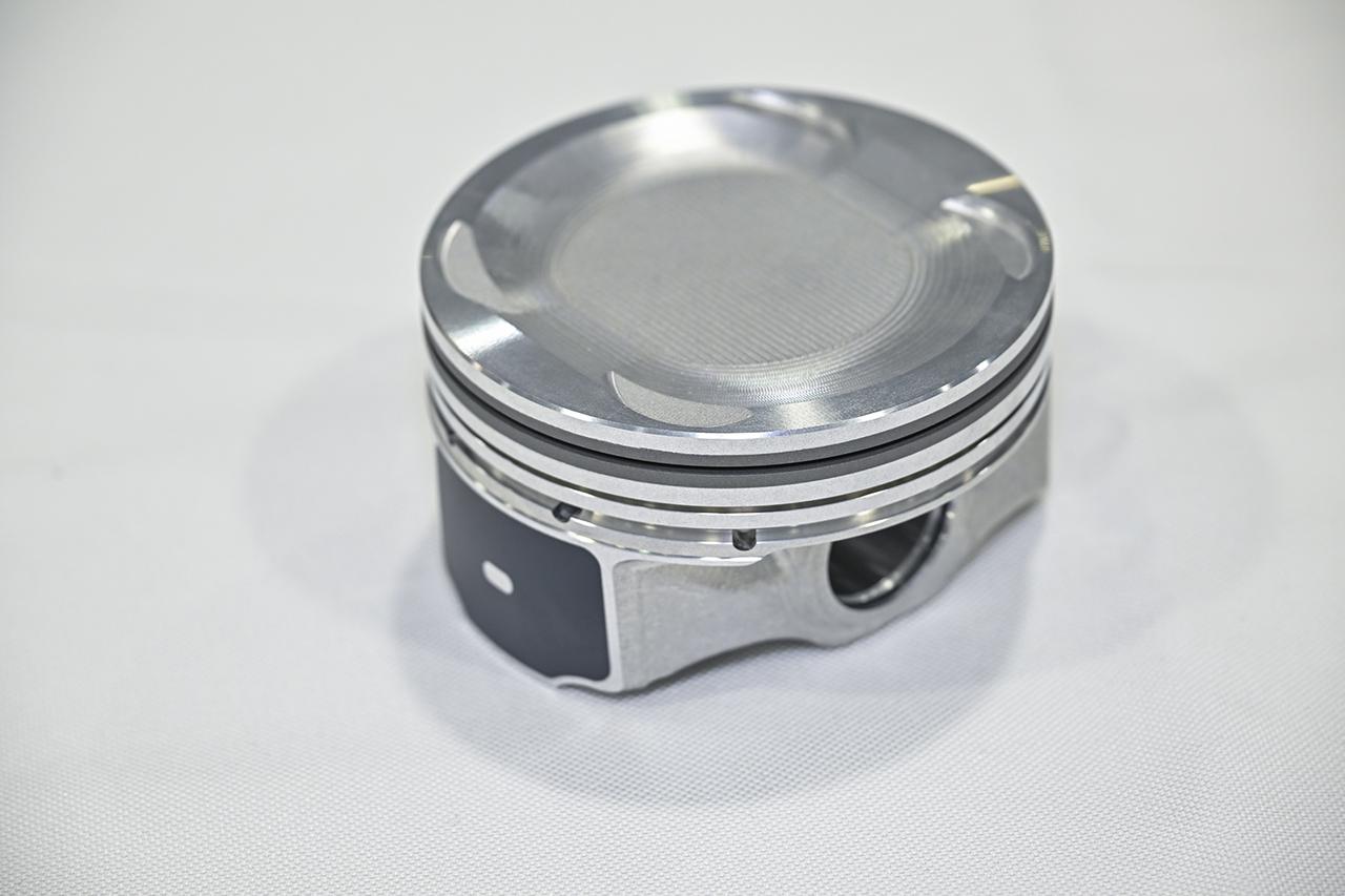 画像 : 1番目の画像 - 熱効率50％を目指すという新世代の「BOXER」ユニット - Webモーターマガジン