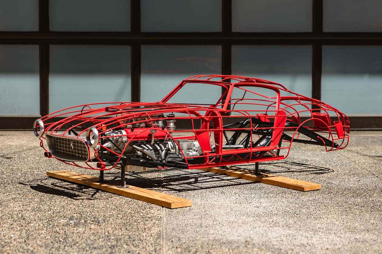 画像 : 11番目の画像 - 「「まさかのゼロとは…」フェラーリ「250 GT SWB」トレリスフレーム＆V12エンジンモデルを飾れる家に住めたらいいのに…」のアルバム - Webモーターマガジン