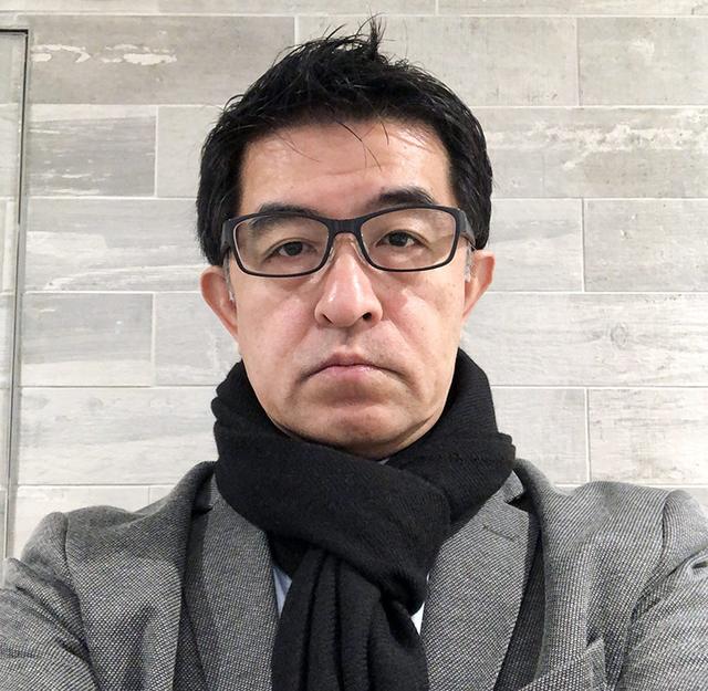 画像: 長橋 大蔵 1967年神戸市生まれ。慶応大学理工学部中退後IBM系CADベンダーでエンジニア・PMとして約10年開発に関わる。阪神大震災をきっかけに1999年に起業。データセンター事業・Web/Mobileシステムの開発などの事業を展開。Jリーグや相撲協会などの公式サイトやキャリアの公式サービスなどの開発・保守などを展開するが、リーマンショックの影響で会社を閉じる。2010年やり切る思いでスイッチスマイルを設立。再チャレンジの難しい日本で再チャレンジIPOを目指し、位置情報(Beacon)マーケティングプラットフォーム事業を展開中。