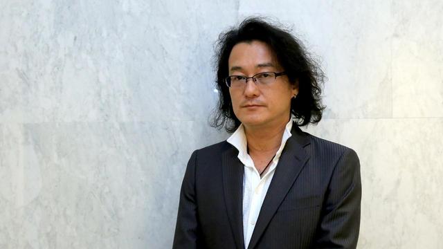 画像: 上梨 能寛 2007年より、株式会社ループス・コミュニケーションズにて 「Social Media 戦略コンサルタント」として、様々な企業の Social Media 戦略をサポート。当時活性化されていた社内 Social Network PKG システムの導入コンサルティング、構築サポートから始まり、日本ではまだ本格参入される前の Facebook や Twitter を利用した施策等、Social Media 黎明期から、数多くのマーケティングプロジェクトに関わる。自身が関わったSocial アカウントの数は 3桁を超える実績を持つ。 2018年5月にループス・コミュニケーションズから独立し、株式会社Groove Gravity を起ち上げる。
