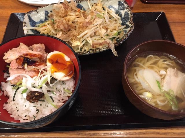 画像2: 沖縄料理とそば かんから食堂