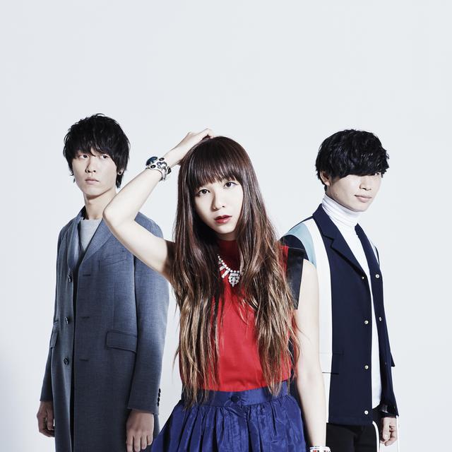 画像: 絶対的、鍵盤系ドラマチックポップバンド”クアイフ”。 2012年3月、音大クラシックピアノ科出身で数々のピアノコンクール受賞歴のある森彩乃を中心に結成。 1st EP『snow traveler』を2016年12月7日にリリースし、リリースを記念して行われた地元名古屋でのワンマンライブにおいて、2017年にEPICレコードジャパンよりメジャーデビューすることが発表され、今後の活躍から目が離せない。 www.qaijff.com