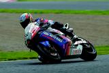 画像: 「自分が育ったロードレースを盛り上げたい気持ちと、オートレースのことも多くの方に知っていただきたかったので出場を決めました。表彰台に立てたことは本当に嬉しいです」とは、2005年大会を終えての青木治親のコメントです。 オートバイ/モーターマガジン社
