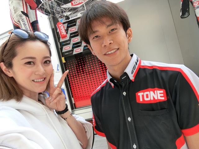 画像3: イケメンライダーは彼!!