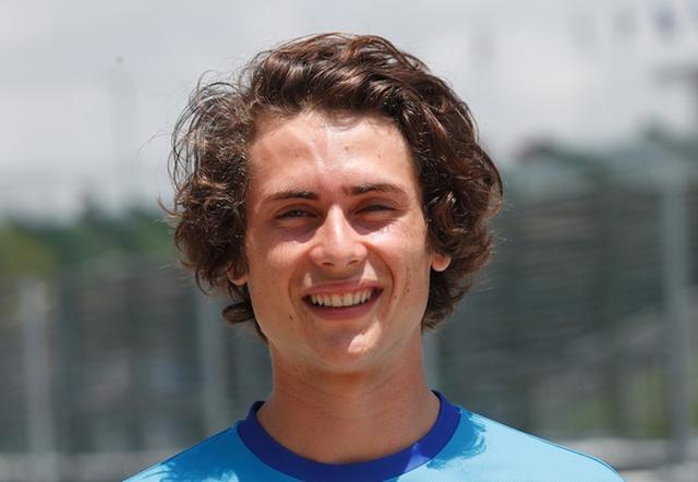 画像: ジョー・ロバーツ選手