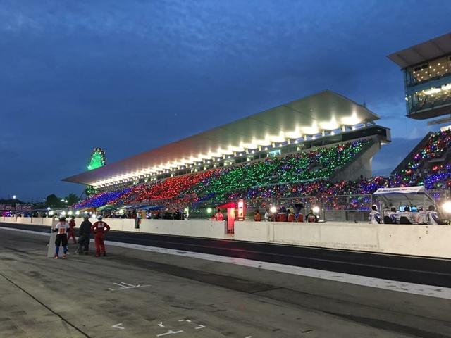 画像5: 8時間の耐久レースの厳しさ!