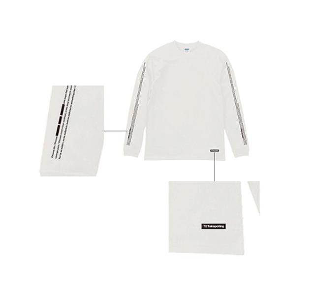 画像1: 限定グッズが豊富