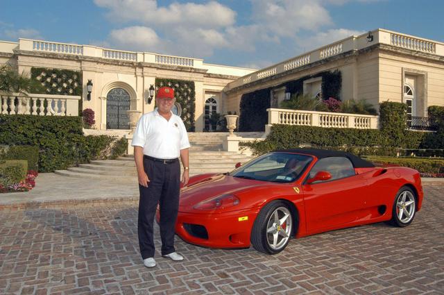 画像1: トランプ氏本人が物件の内部を案内
