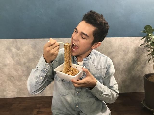 画像: 実は焼きそばが大好き