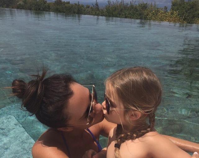 画像: ©Victoria Beckham
