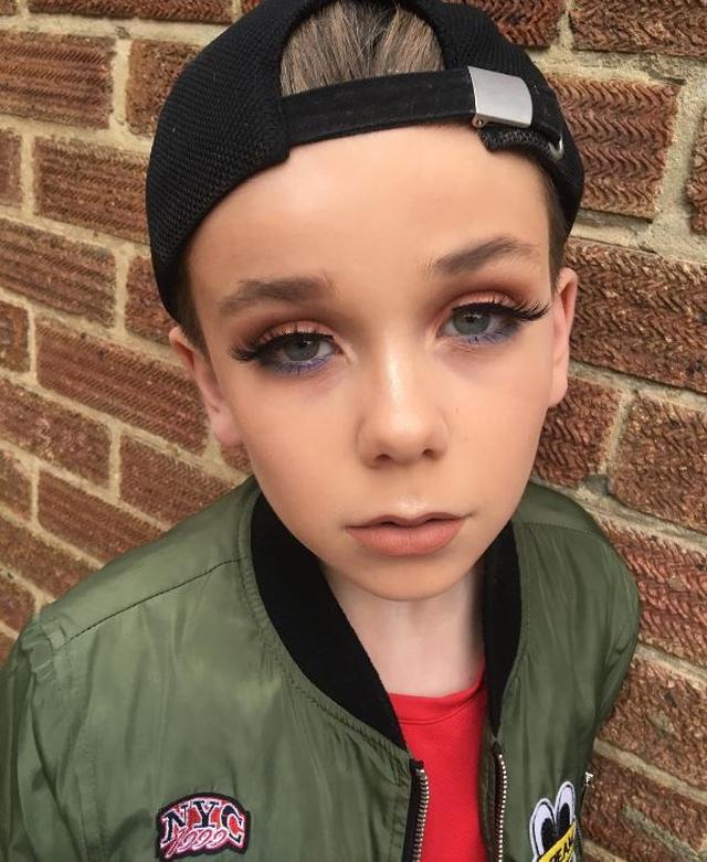 画像: ©makeupbyjack2/Instagram