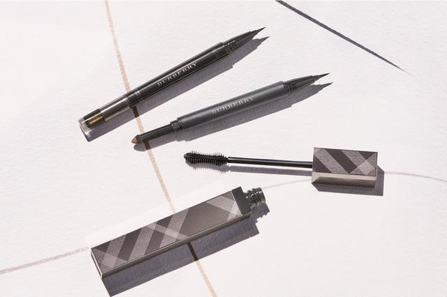 画像1: 渋谷に期間限定で登場!「バーバリー ビューティ ボックス」コーナー、限定キットも
