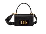 画像: http://www.dior.com/home/ja_jp