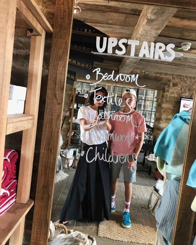 画像: 有名ブランドのモデルを務めたイケメン次男が成長
